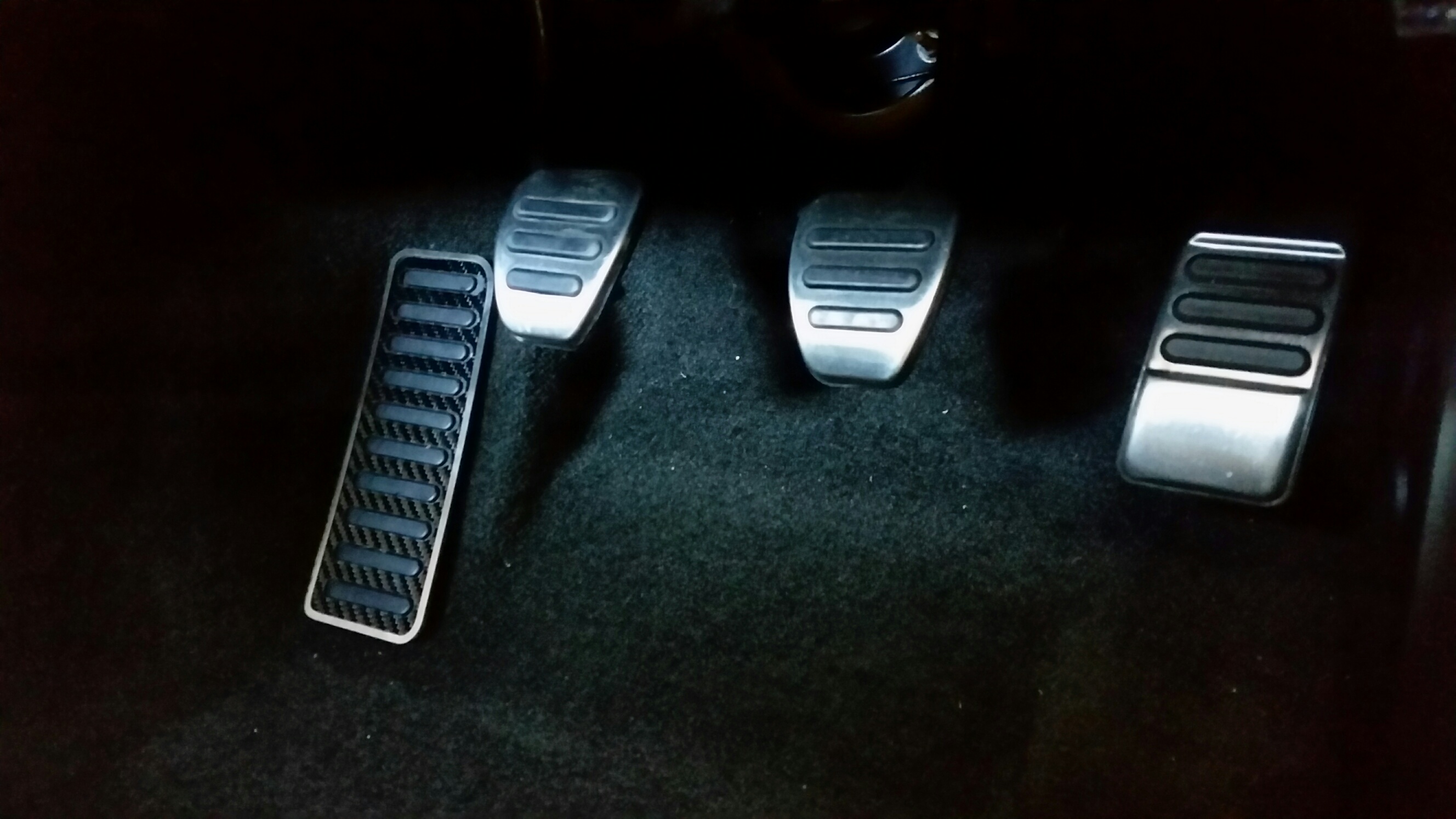 Real Carbon Fiber Foot Rest Trim Autoware