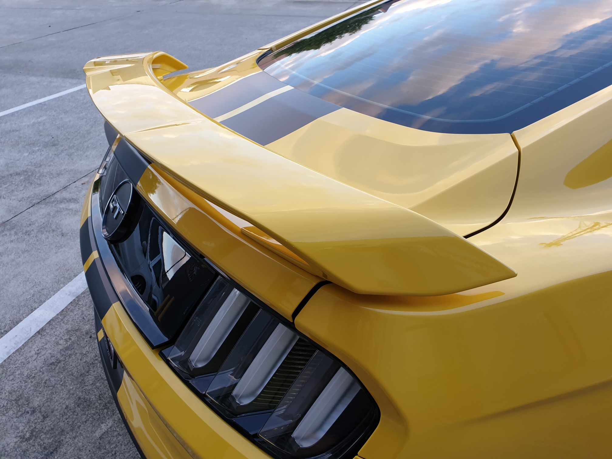 Ford Spoiler, Large Blade Autoware