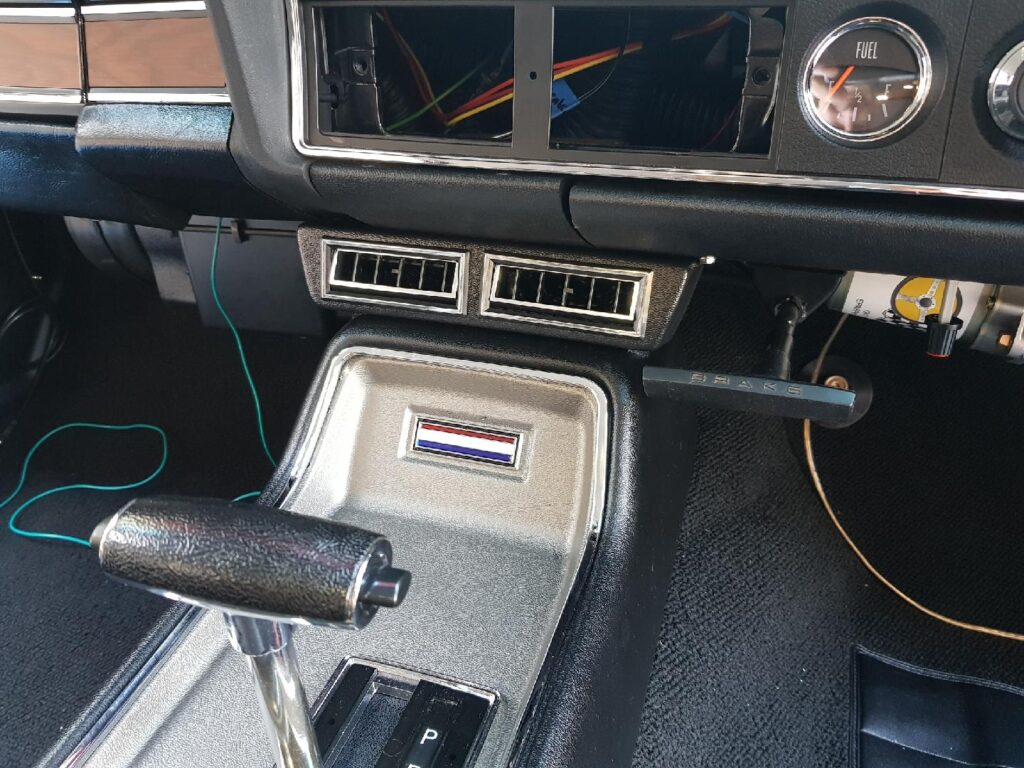 XW XY Falcon , ZCZD Fairlane A/c Unit, Electronic Intergration Autoware