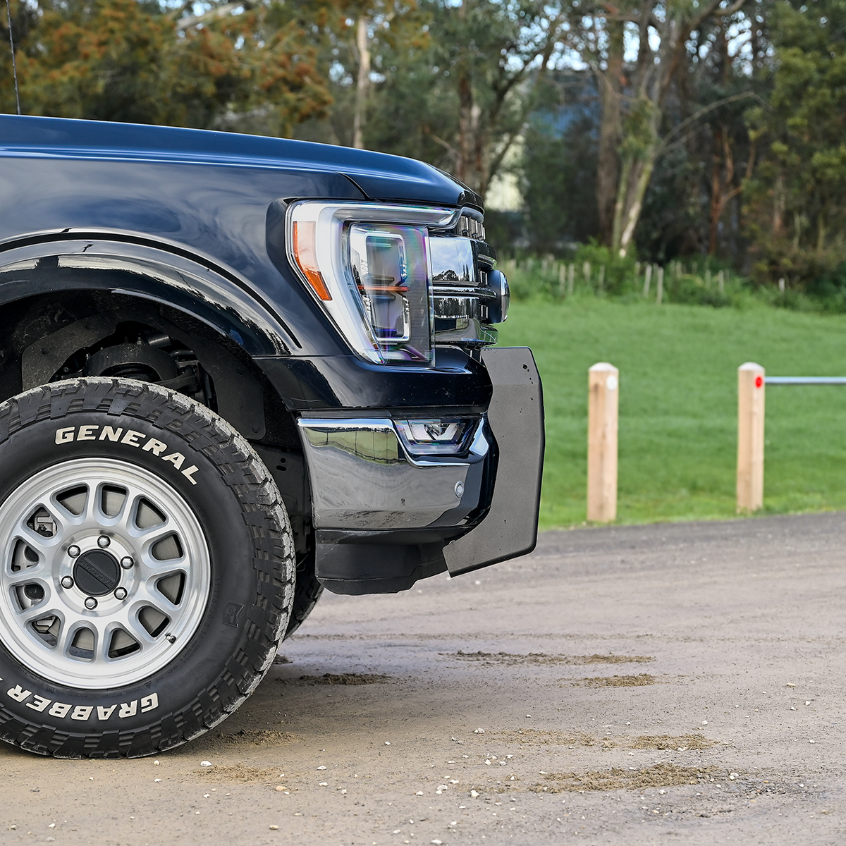 2023-26 F150 Nudge Bar with Lighting Pack - Image 3